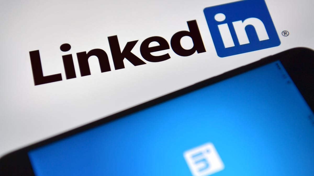 LinkedIn used private DMs for AI training: lawsuit LinkedIn used private DMs for AI training: lawsuit