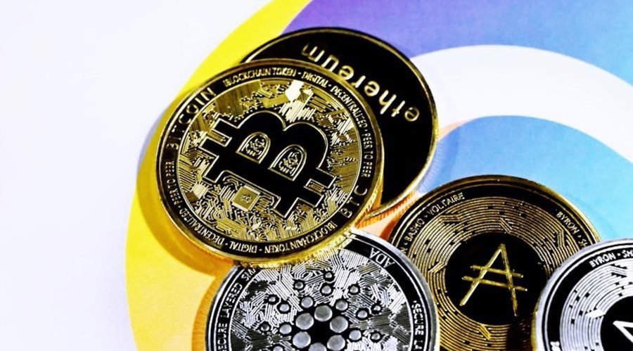 Bitcoin Bull Runs and XRP ETF Rumours Swirl Ahead of SEC Leadership Change