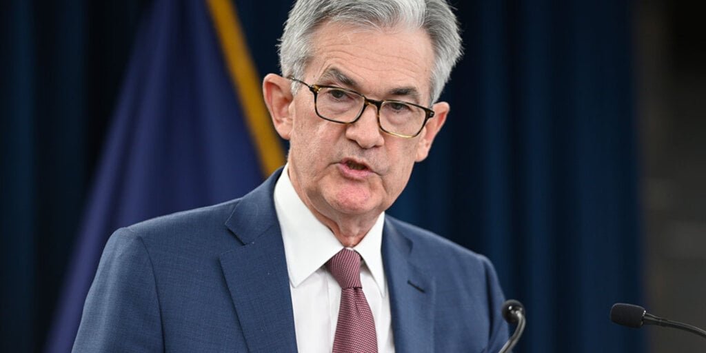 Bitcoin Spikes as Fed Skips Rate Cut—No ‘Hurry’ Despite Trump Demand Bitcoin Spikes as Fed Skips Rate Cut—No ‘Hurry’ Despite Trump Demand