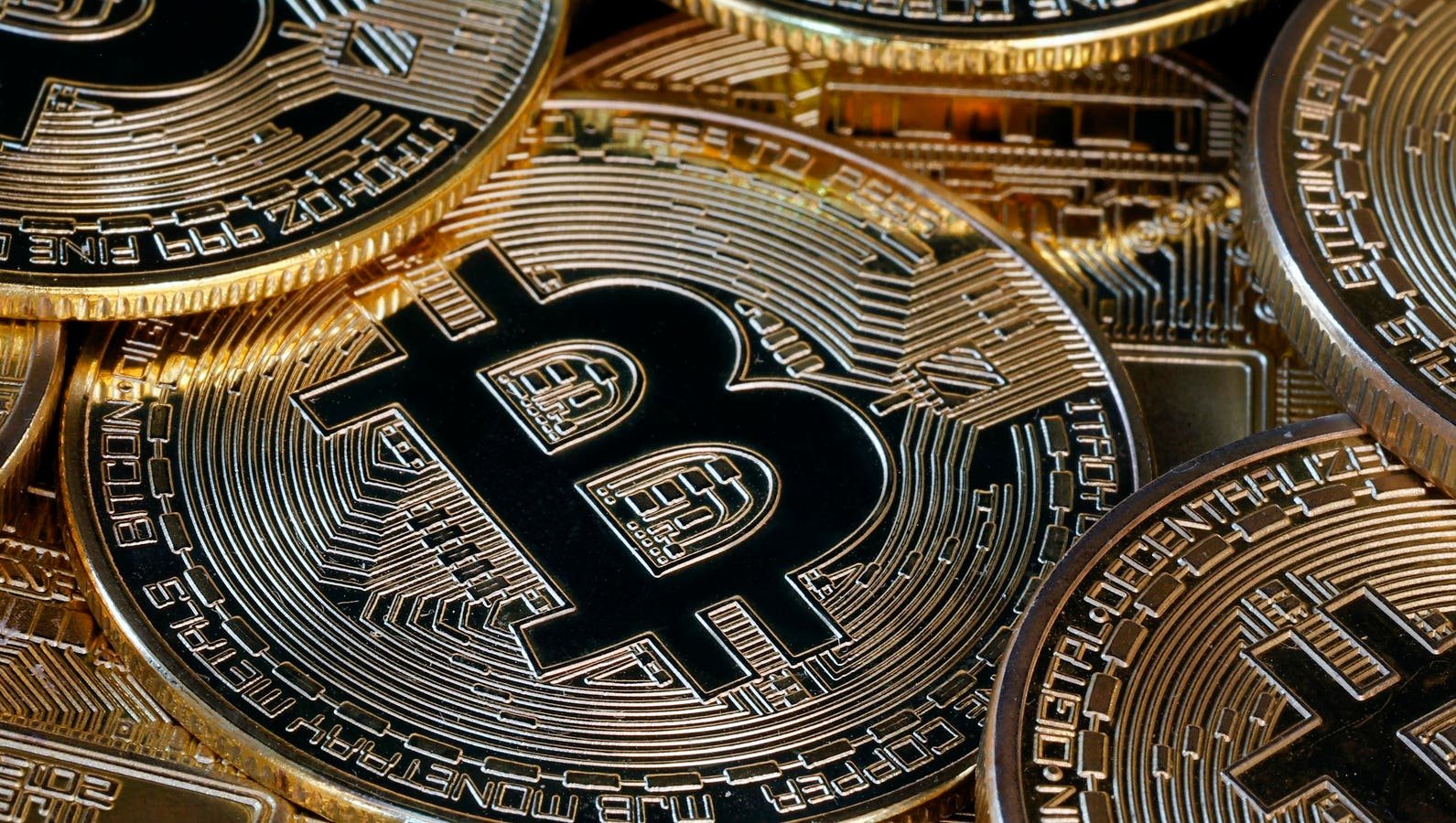 Bitcoin Recovers Above 0,000 After This Weekend’s Sharp Drop