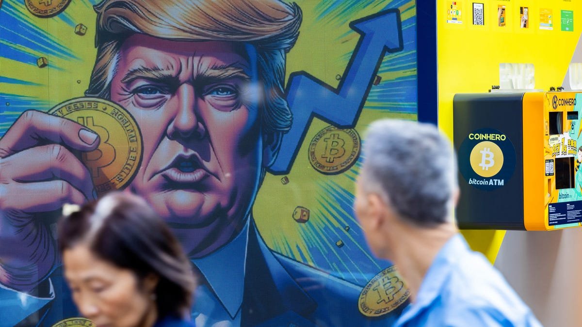 Bitcoin continues to dip amid crypto hack and memecoin scandal Bitcoin continues to dip amid crypto hack and memecoin scandal