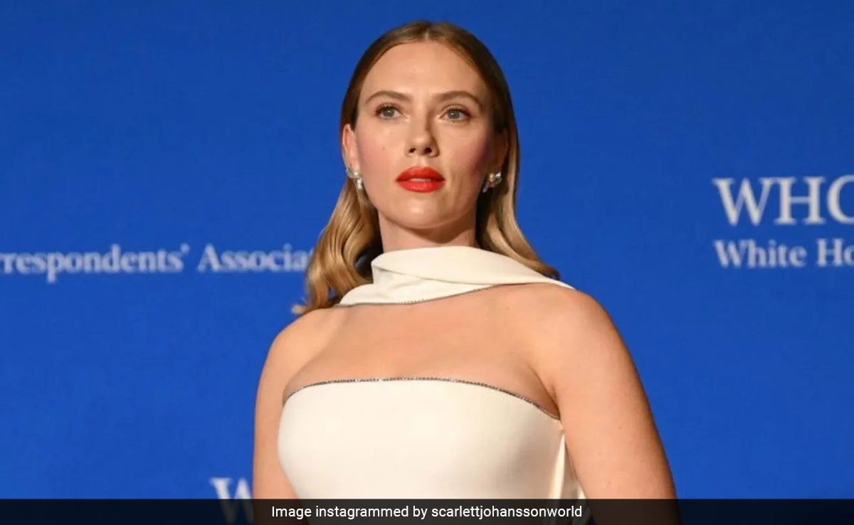 AI Video Of Celebrities Protesting Kanye West’s Antisemitism Goes Viral, Scarlett Johansson Reacts AI Video Of Celebrities Protesting Kanye West’s Antisemitism Goes Viral, Scarlett Johansson Reacts
