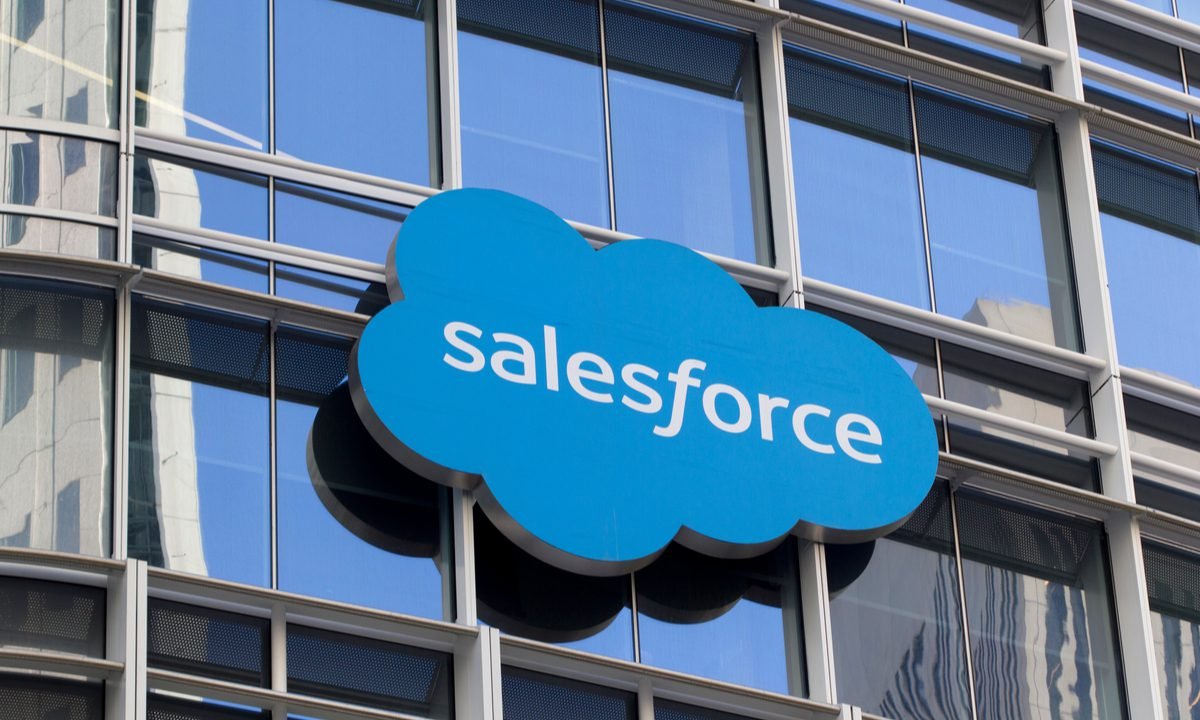 Salesforce Cuts 1,000 Jobs While Adding AI Salespeople Salesforce Cuts 1,000 Jobs While Adding AI Salespeople