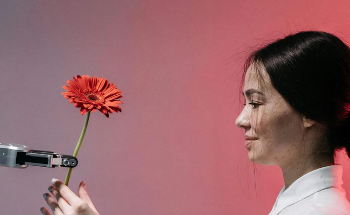 AI Replaces Boyfriends In China, Making Entrepreneur Yao Runhao A Billionaire AI Replaces Boyfriends In China, Making Entrepreneur Yao Runhao A Billionaire