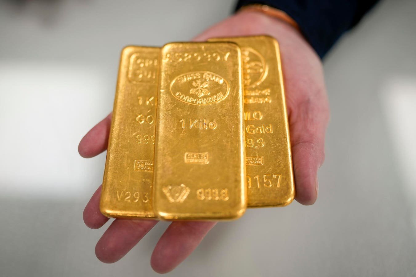Gold Could Be Overheating As Speculators Drive It Past Bitcoin Gold Could Be Overheating As Speculators Drive It Past Bitcoin