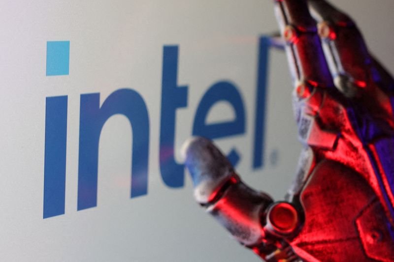 Exclusive-Intel’s new CEO plots overhaul of manufacturing and AI operations Exclusive-Intel’s new CEO plots overhaul of manufacturing and AI operations