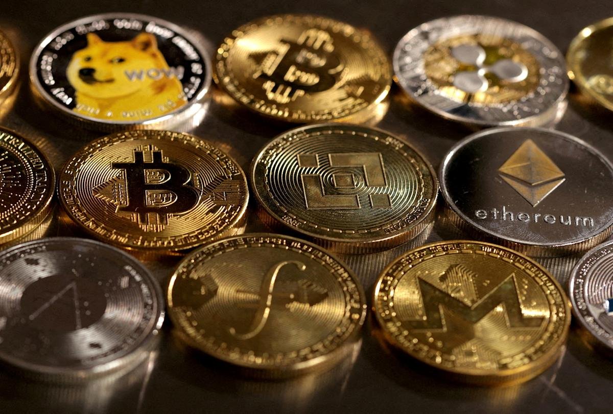 Bitcoin falls nearly 17% in February to cap worst month since June 2022 Bitcoin falls nearly 17% in February to cap worst month since June 2022