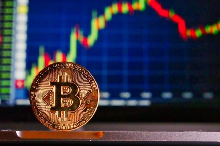 Bitcoin Remains Stuck In The Low ,000s: What Does Technical Analysis Say? Bitcoin Remains Stuck In The Low ,000s: What Does Technical Analysis Say?