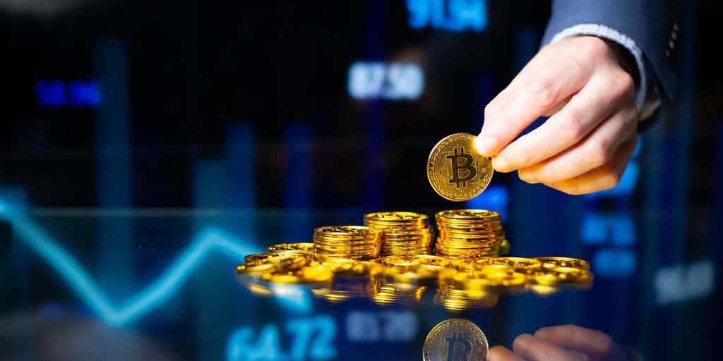 Bitcoin Bullish Sentiment Hits Two-Year Low, Signals Possible ‘Prolonged Downturn’ Bitcoin Bullish Sentiment Hits Two-Year Low, Signals Possible ‘Prolonged Downturn’