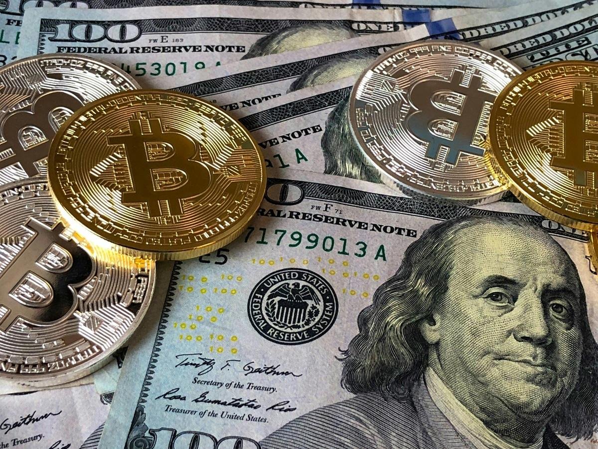 Bitcoin’s Correlation with the US Dollar: What Forex Traders Need to Know Bitcoin’s Correlation with the US Dollar: What Forex Traders Need to Know