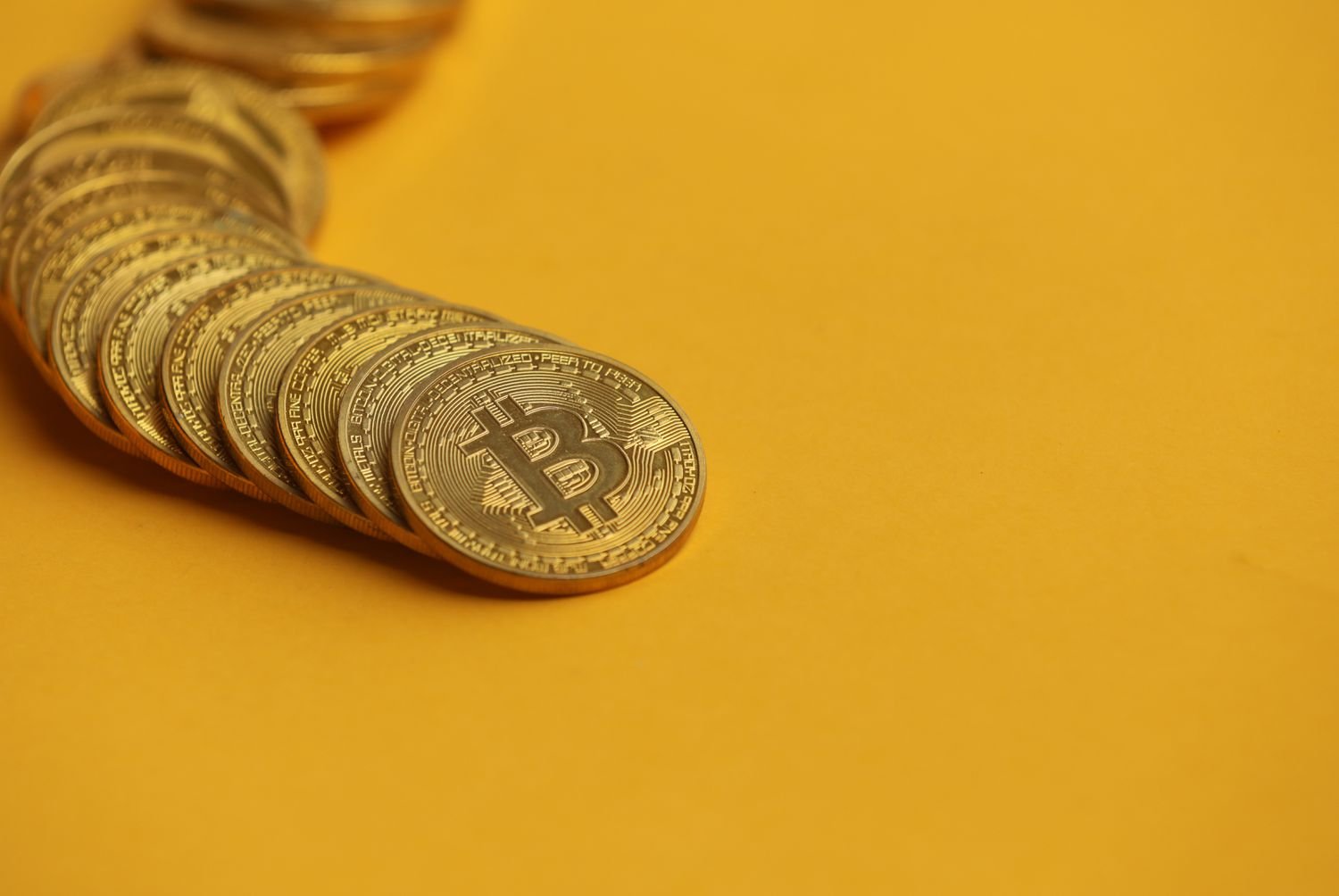 Bitcoin, Crypto-Related Stocks Soar After Trump Announces Tariff Pause Bitcoin, Crypto-Related Stocks Soar After Trump Announces Tariff Pause