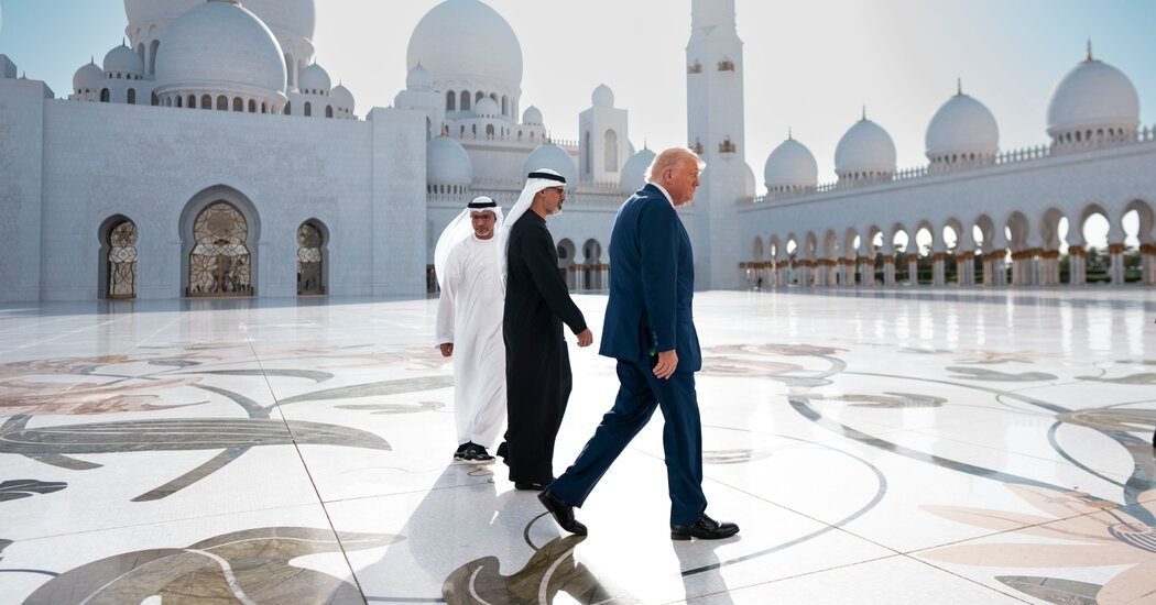 Trump’s Computer Chip Deals With Saudi Arabia and UAE Divide US Government Trump’s Computer Chip Deals With Saudi Arabia and UAE Divide US Government