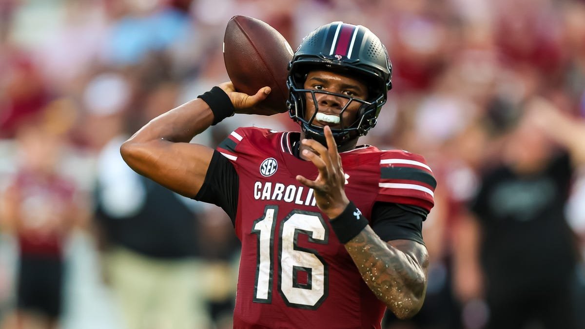 AI predicts all 32 first-round picks AI predicts all 32 first-round picks