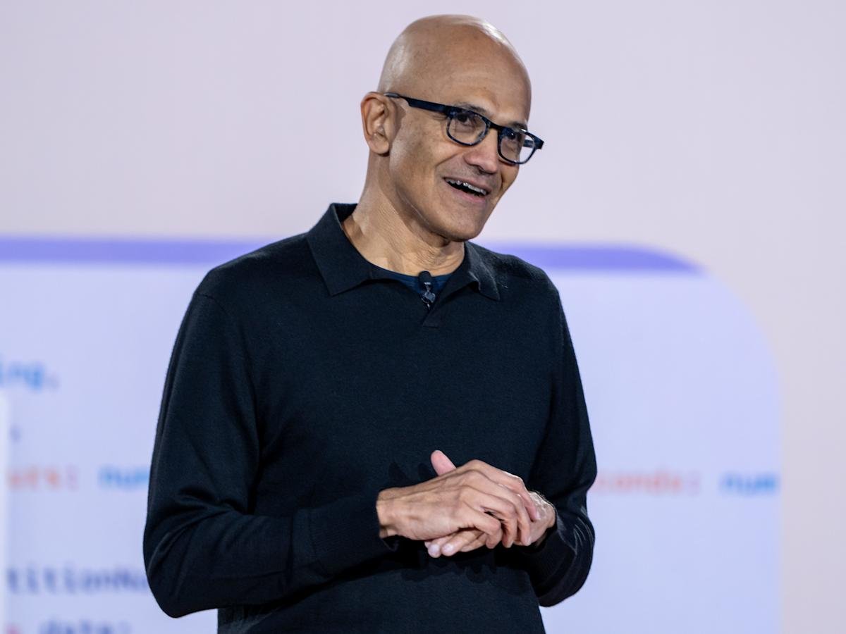 Satya Nadella said DeepSeek’s R1 was the first AI model he saw coming close to OpenAI’s Satya Nadella said DeepSeek’s R1 was the first AI model he saw coming close to OpenAI’s