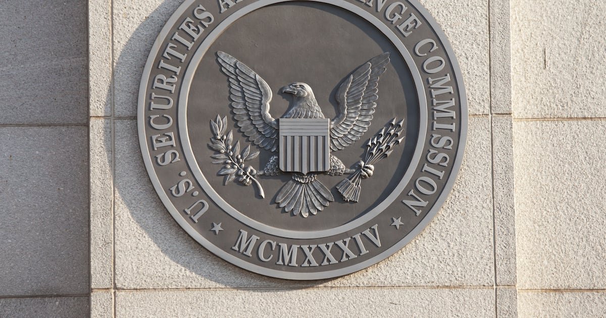 SEC hacker sentenced to 14 months for role in fake Bitcoin ETF post – DL News SEC hacker sentenced to 14 months for role in fake Bitcoin ETF post – DL News