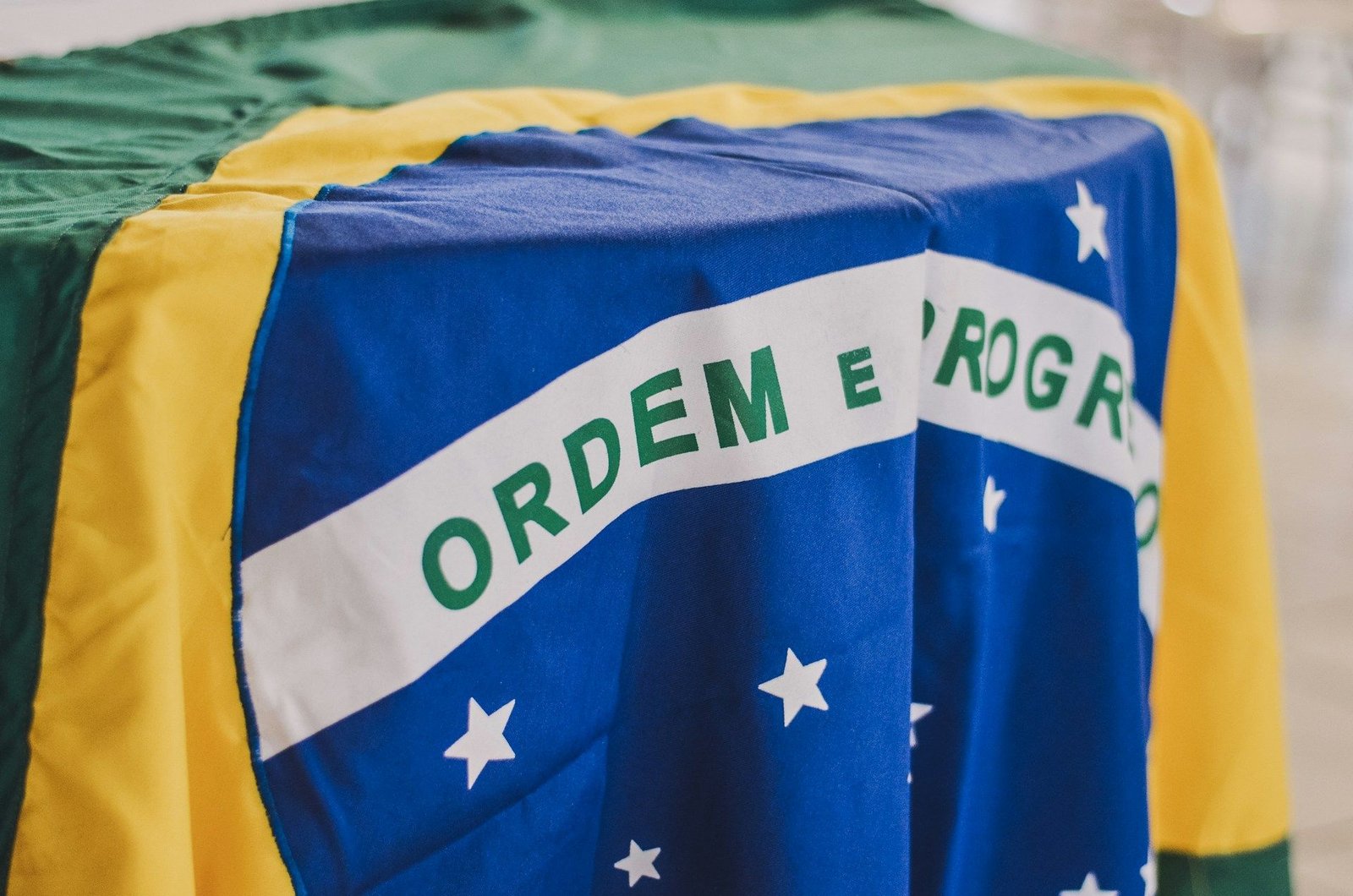 Brazilian Fintech Méliuz Plans M Equity Offering to Buy Bitcoin, Shares Plunge Brazilian Fintech Méliuz Plans M Equity Offering to Buy Bitcoin, Shares Plunge