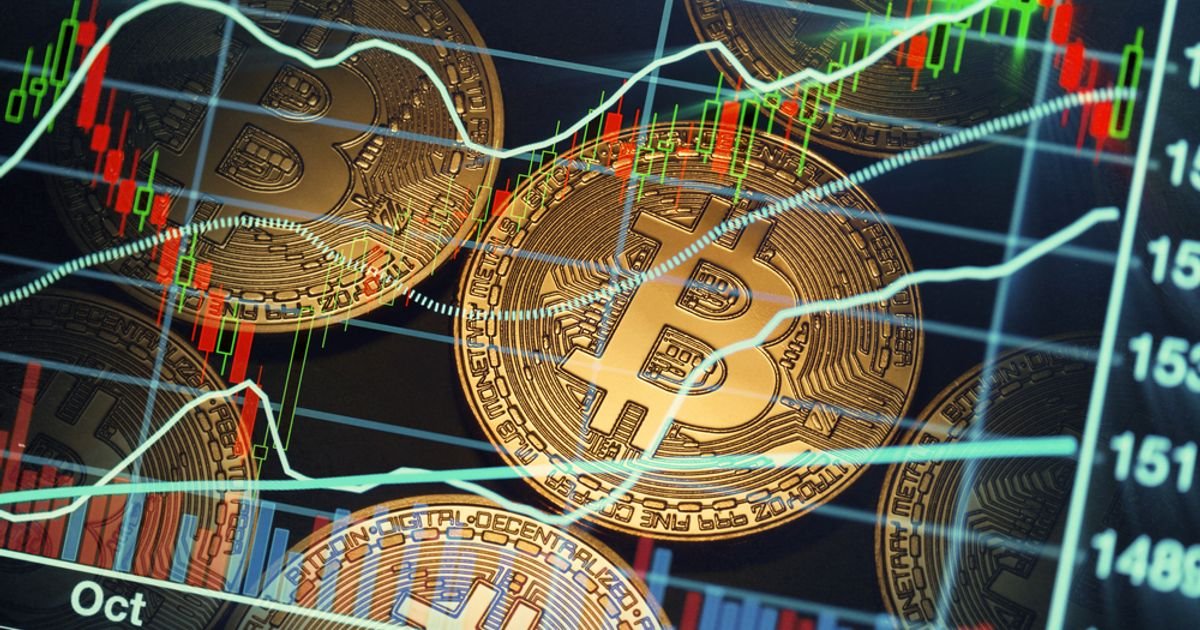 Bitcoin tops US0,000 as ETF flows and policy tailwinds fuel rally Bitcoin tops US0,000 as ETF flows and policy tailwinds fuel rally