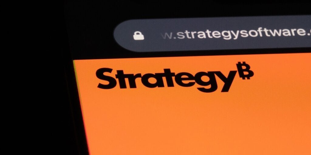 Another .3 Billion in Bitcoin: Michael Saylor’s Strategy Keeps Buying Another .3 Billion in Bitcoin: Michael Saylor’s Strategy Keeps Buying