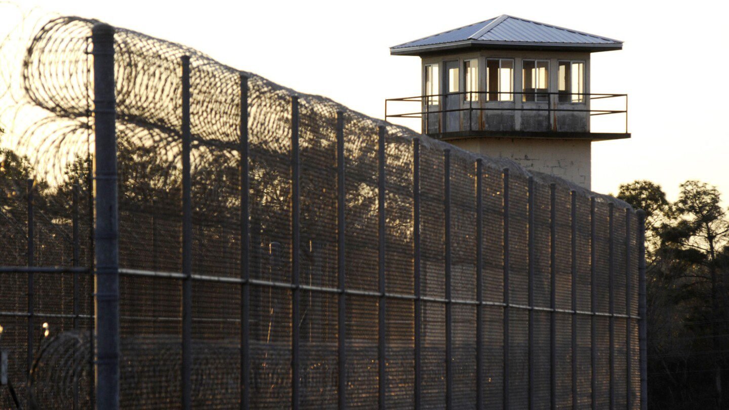 Judge considers sanctions against attorneys in prison case for using AI in court filings Judge considers sanctions against attorneys in prison case for using AI in court filings