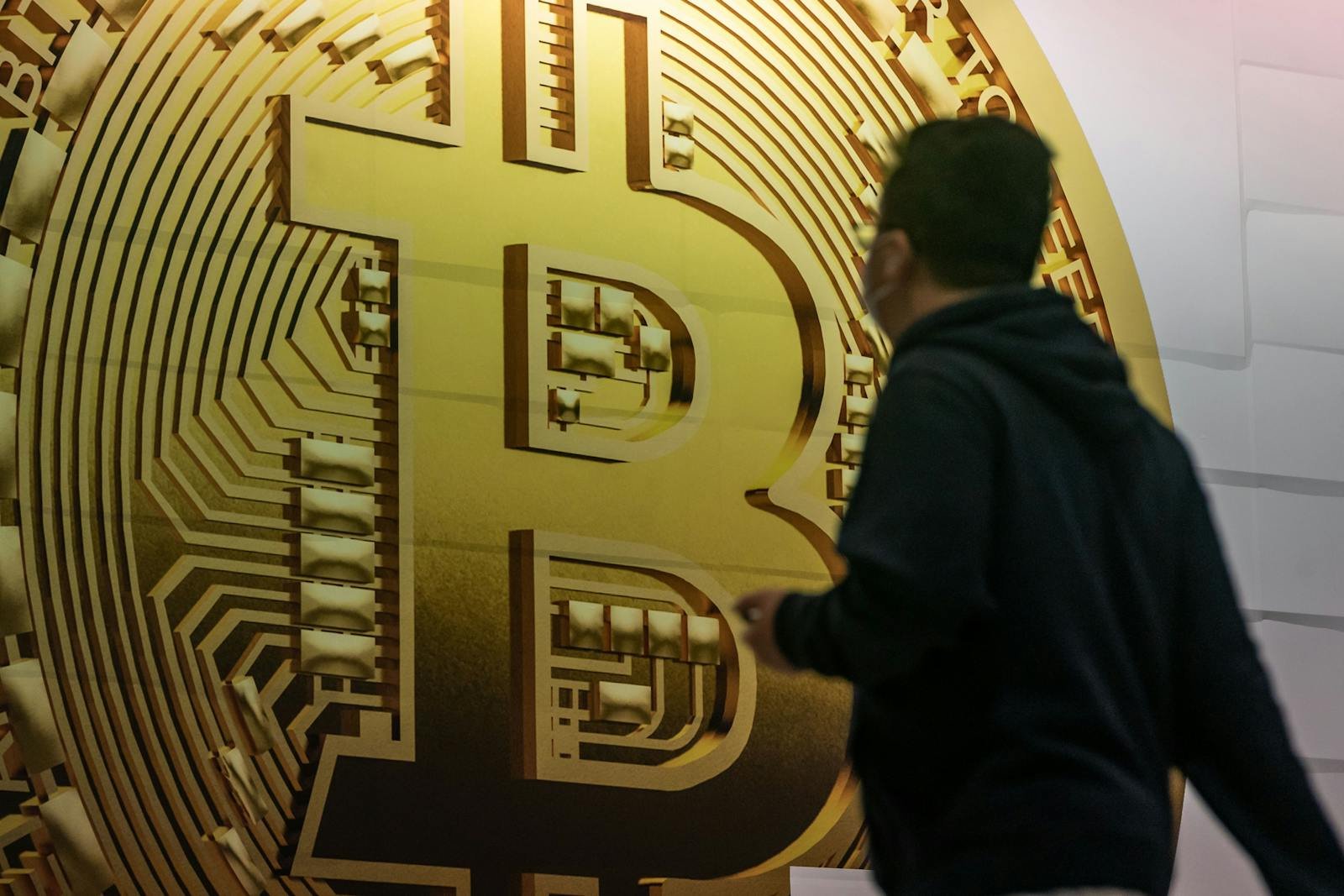 Strategy nears 600,000 bitcoin as the “Strategy of Asia” also buys Strategy nears 600,000 bitcoin as the “Strategy of Asia” also buys