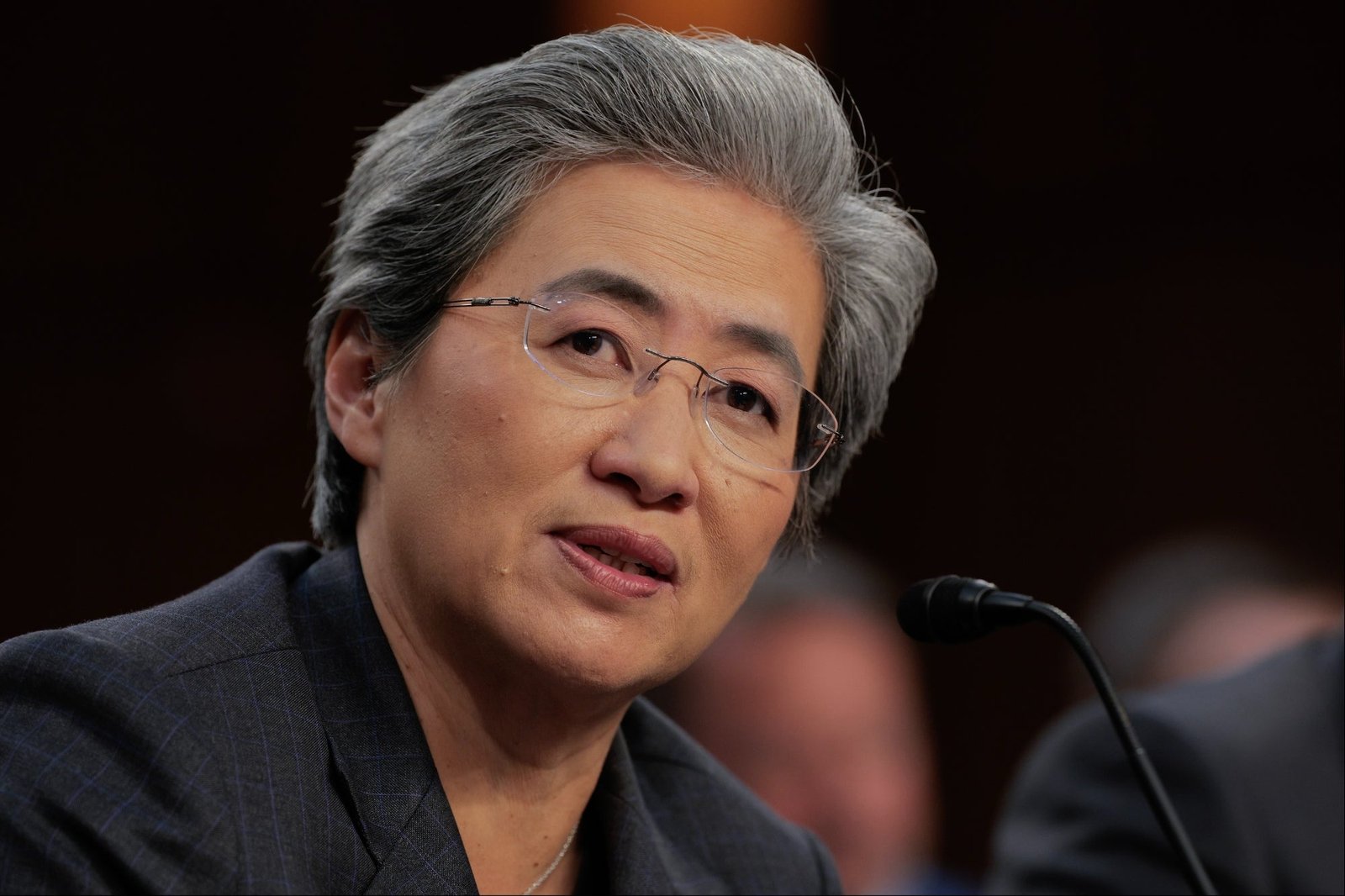 AMD CEO Claims New AI Chips ‘Outperform’ Nvidia’s AMD CEO Claims New AI Chips ‘Outperform’ Nvidia’s