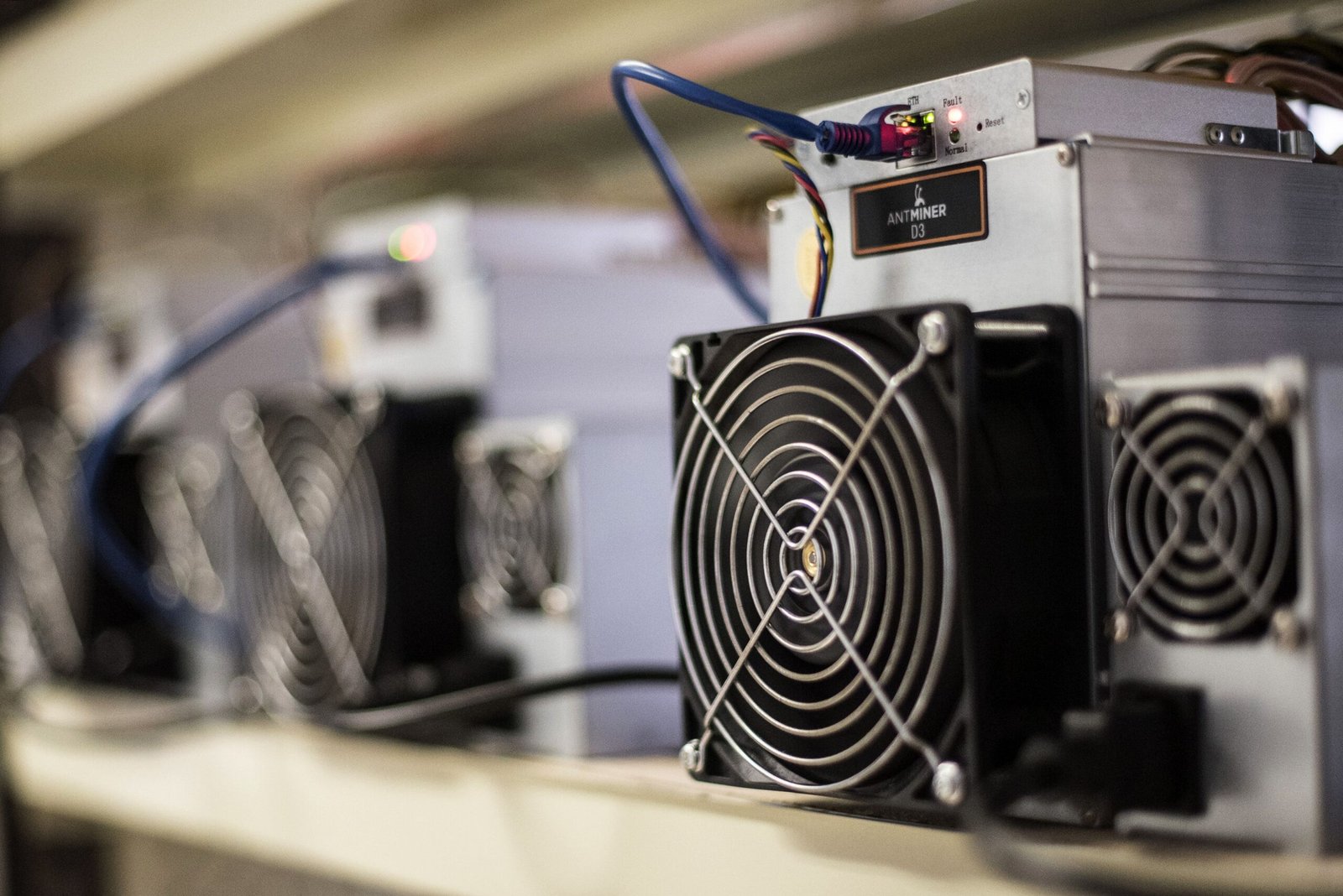 BTC Miner Boosts Credit Facility With COIN BTC Miner Boosts Credit Facility With COIN