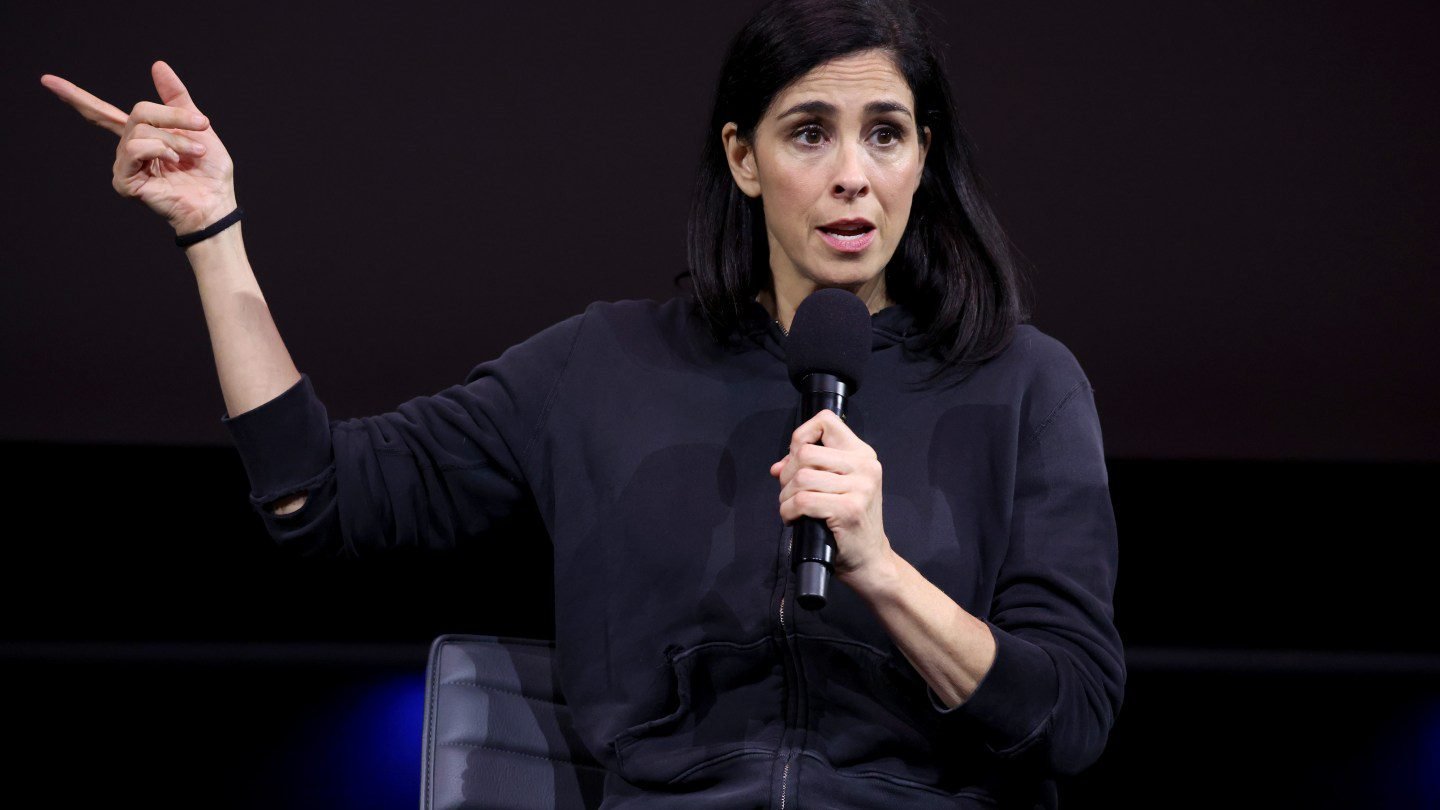 Sarah Silverman Loses Key Issue in AI Lawsuit Against Meta Sarah Silverman Loses Key Issue in AI Lawsuit Against Meta