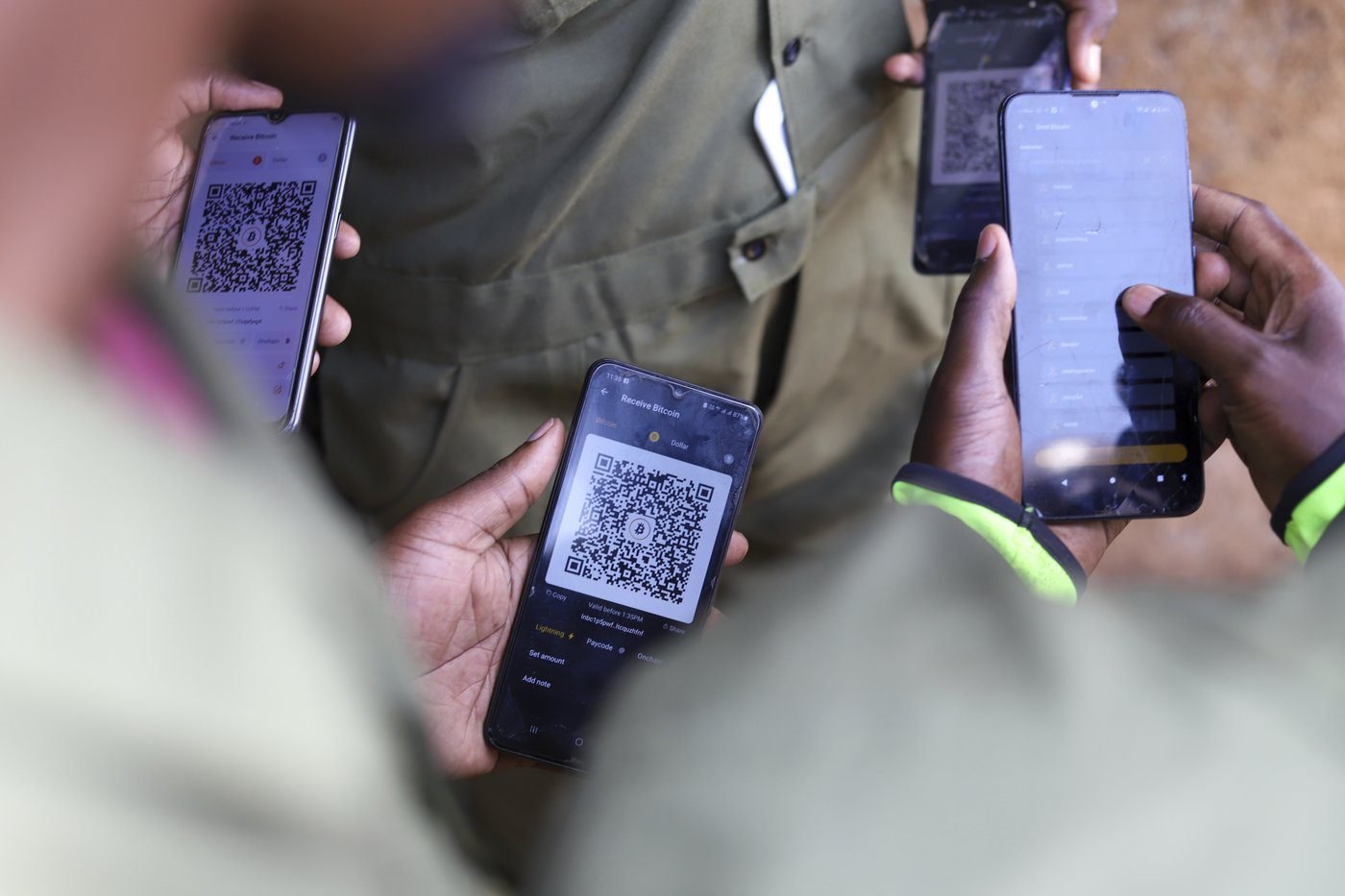 Bitcoin is introduced into Africa’s largest slum, with risks and rewards Bitcoin is introduced into Africa’s largest slum, with risks and rewards