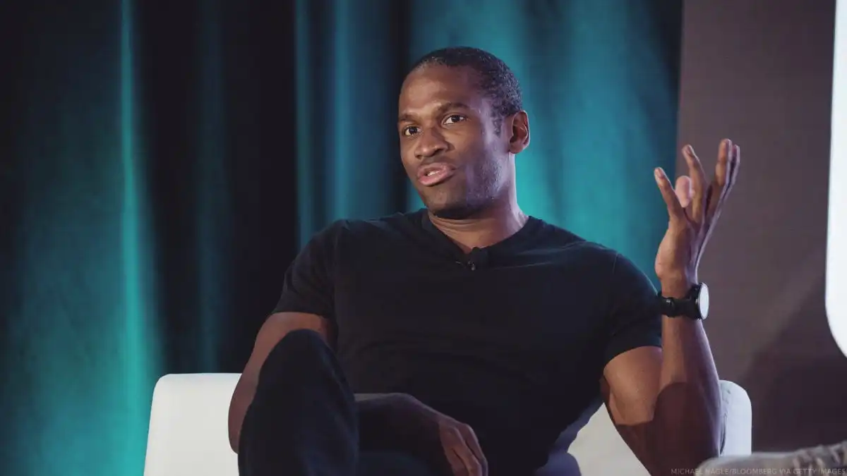 Arthur Hayes Predicts Bitcoin Could Reach 0,000 by End of 2025 Arthur Hayes Predicts Bitcoin Could Reach 0,000 by End of 2025