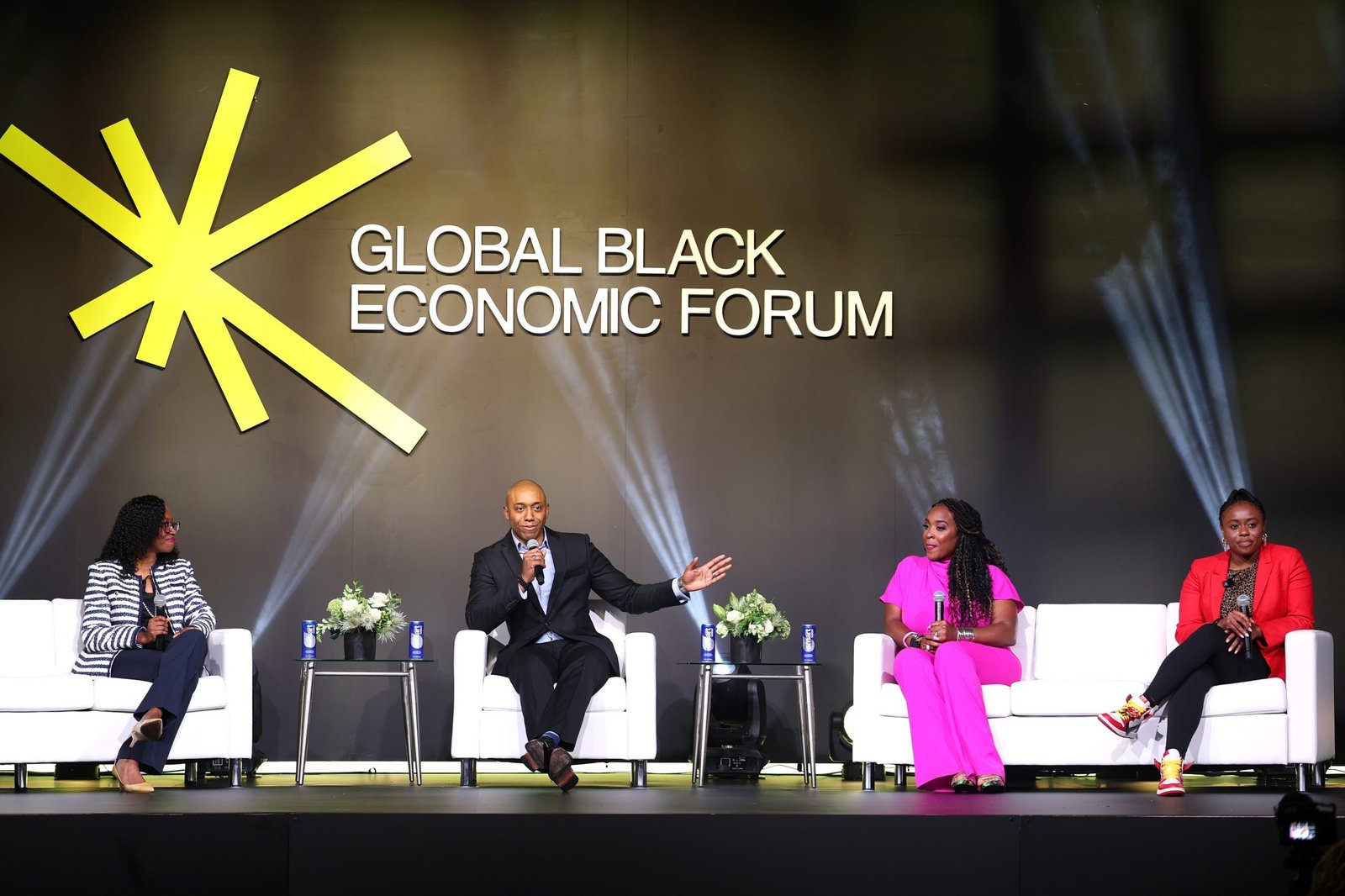 ESSENCE Fest 2025: The Future Is Now — How AI Is Driving Innovation In Health, Beauty And Black Communities – Essence