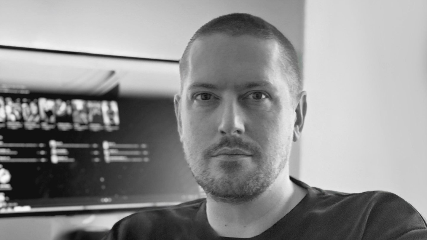 Hallwood Media Signs Record Deal With an ‘AI Music Designer’ Hallwood Media Signs Record Deal With an ‘AI Music Designer’