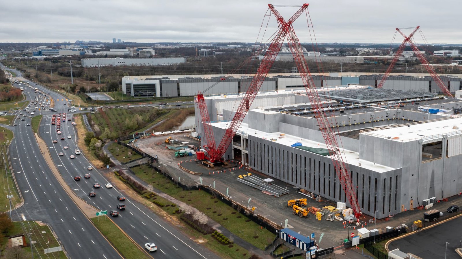 We’re upgrading Eaton as shares of the industrial AI winner fall on earnings We’re upgrading Eaton as shares of the industrial AI winner fall on earnings