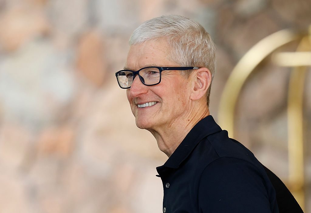 Tim Cook reportedly tells employees Apple ‘must’ win in AI Tim Cook reportedly tells employees Apple ‘must’ win in AI