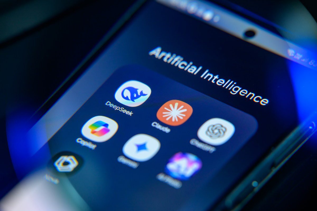 Google and Grok are catching up to ChatGPT, says a16z’s latest AI report Google and Grok are catching up to ChatGPT, says a16z’s latest AI report