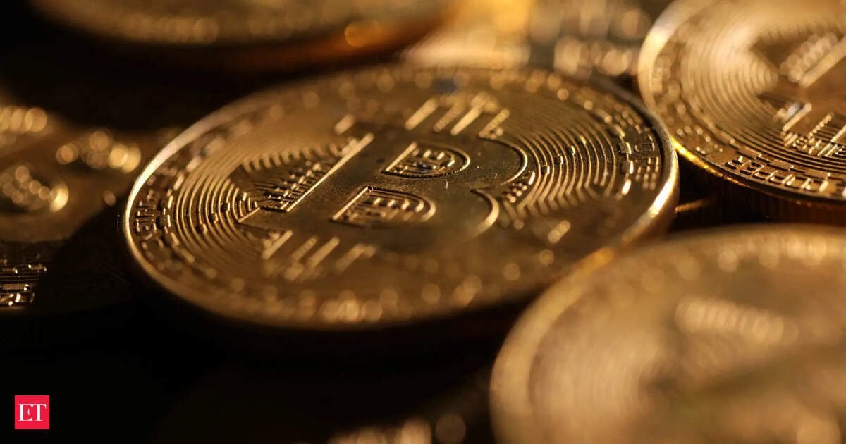 Bitcoin, XRP price target, forecast: What could Cryptocurrency investors expect on Monday, August 18? Bitcoin, XRP price target, forecast: What could Cryptocurrency investors expect on Monday, August 18?