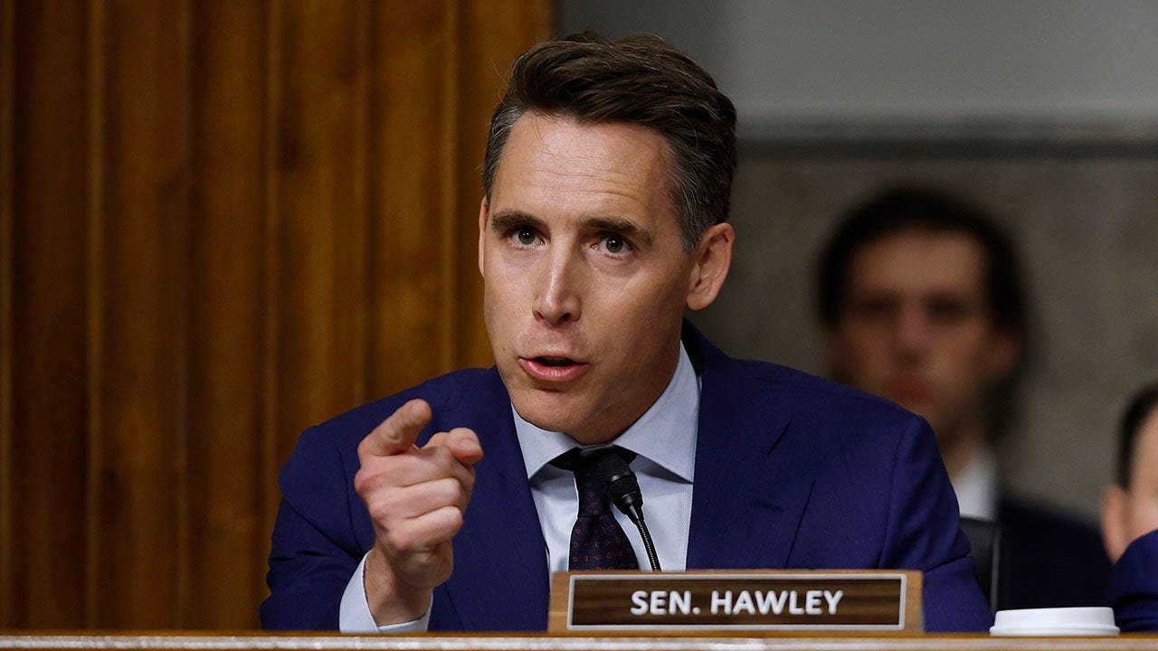 Hawley probes Meta over AI chatbots’ alleged romantic exchanges with kids Hawley probes Meta over AI chatbots’ alleged romantic exchanges with kids