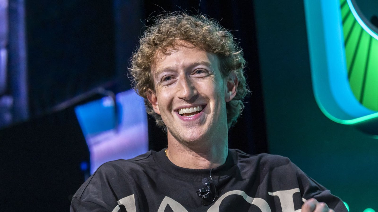 Tech giants pay talent millions of dollars Tech giants pay talent millions of dollars