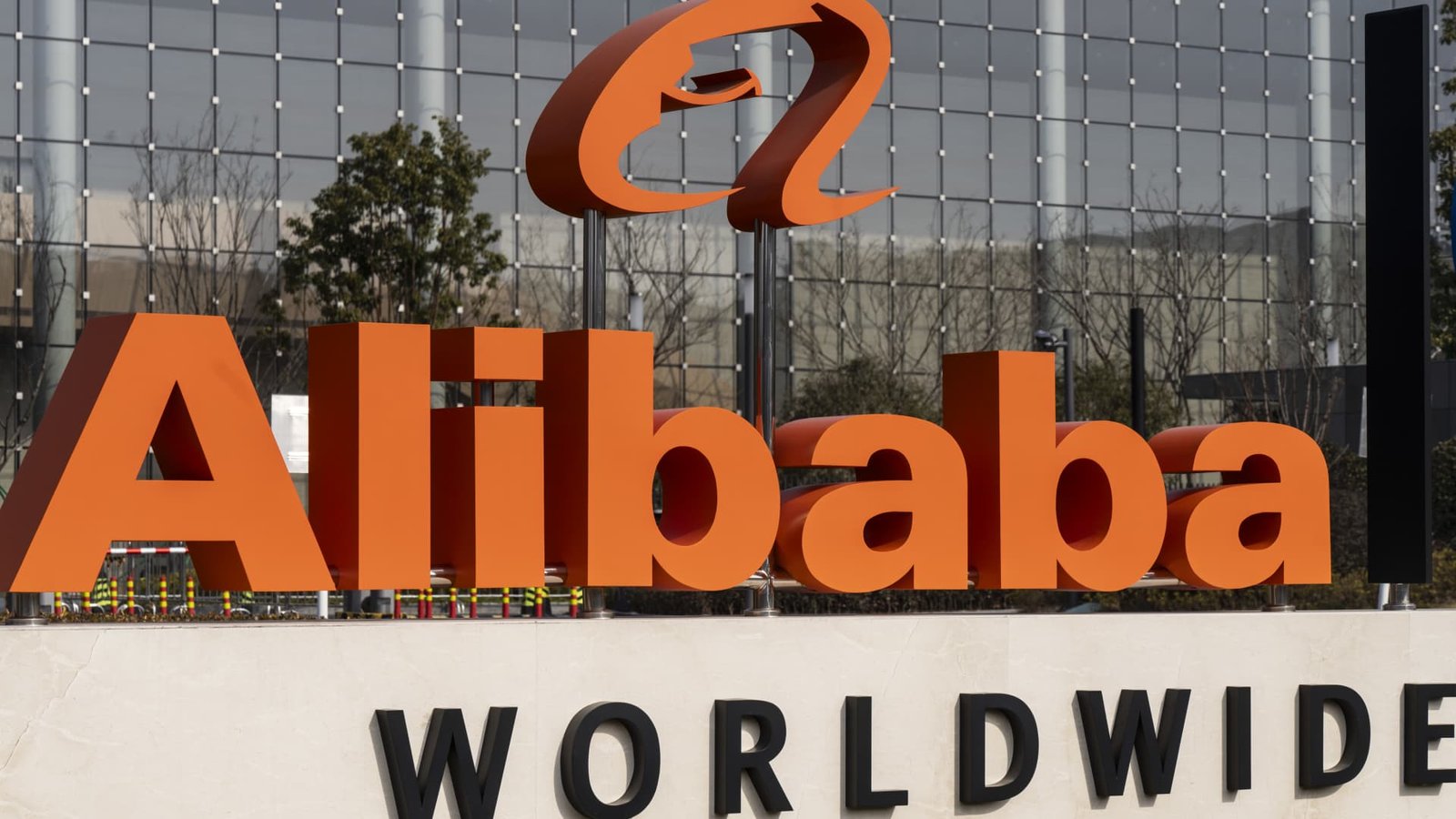 Alibaba shares jump 19% on cloud unit growth, report of new AI chip Alibaba shares jump 19% on cloud unit growth, report of new AI chip