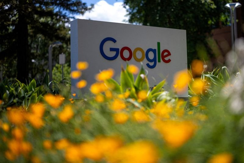 Google’s AI rivals get a boost from data-sharing order, but tech giant far from routed