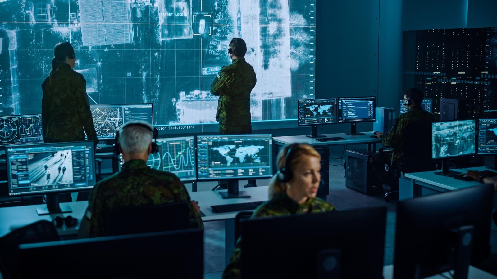 Thinking Strategically About AI And Warfare Via An Outside-The-Box Lawful Frame Of Mind Thinking Strategically About AI And Warfare Via An Outside-The-Box Lawful Frame Of Mind