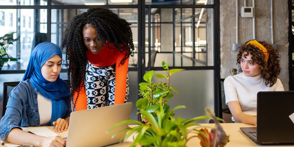 How Cisco uses AI agents and nudges to cut bureaucracy and free employees’ time 