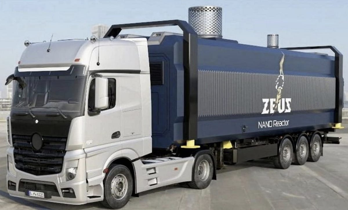 Small reactors, big problems: the nuclear mirage behind AI’s energy hype | by Enrique Dans | Enrique Dans | Oct, 2025