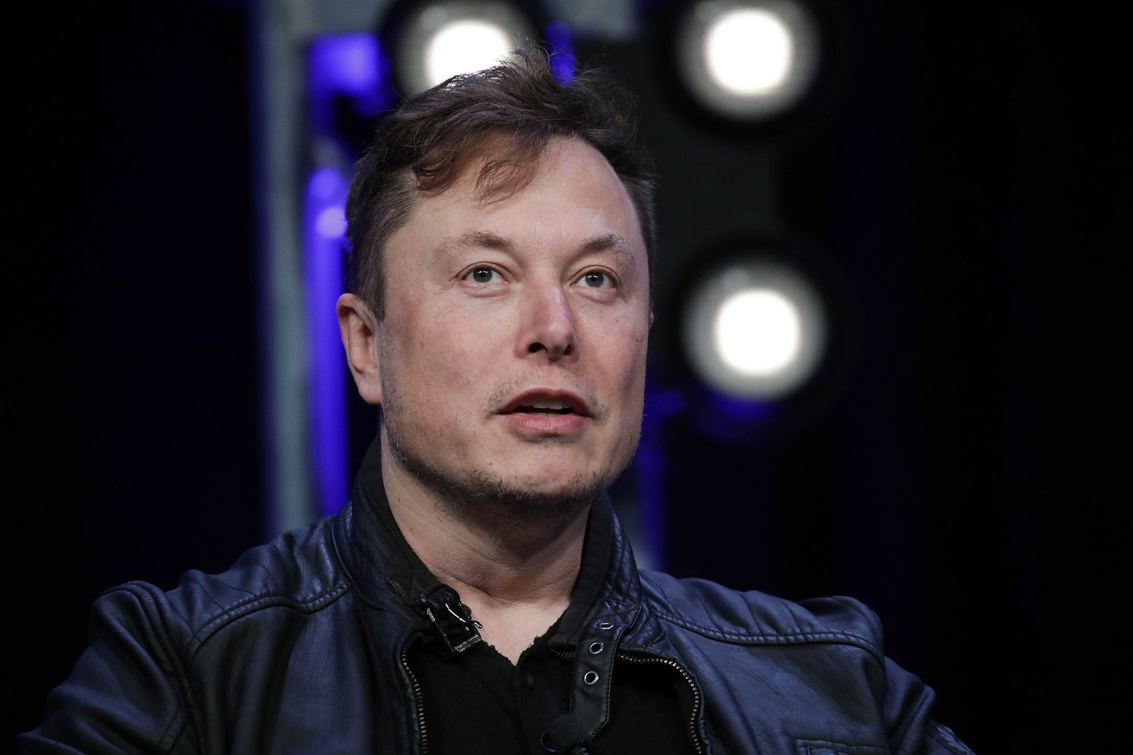 SpaceX’s Bitcoin Shuffle Sparks Speculation — Is Musk Preparing for Something Big? SpaceX’s Bitcoin Shuffle Sparks Speculation — Is Musk Preparing for Something Big?