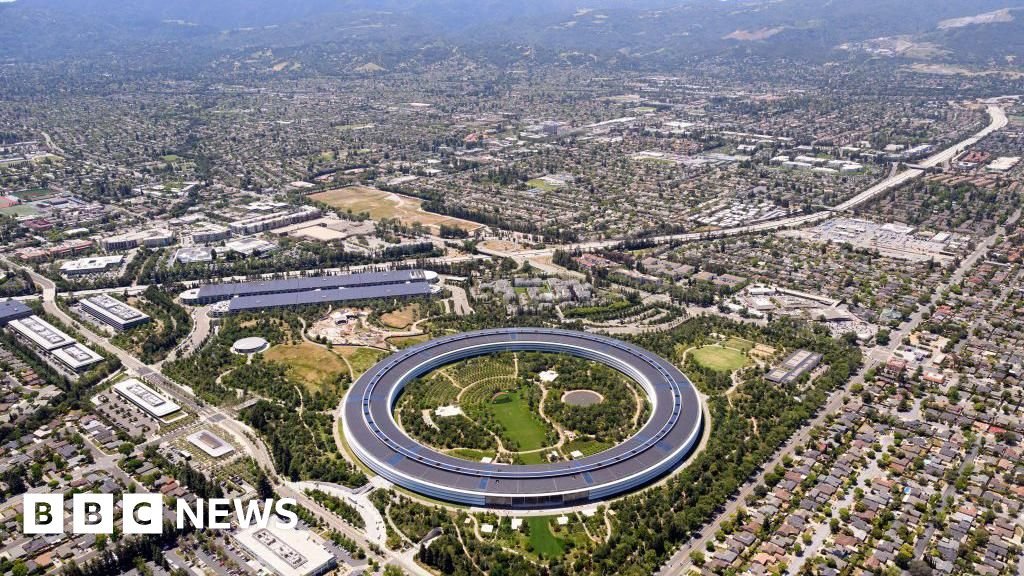 A tangled web of deals stokes AI bubble fears in Silicon Valley A tangled web of deals stokes AI bubble fears in Silicon Valley