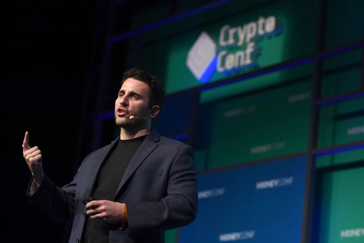 Bitcoin Becomes New ‘Hurdle Rate’ As Investors Chase BTC Gains, Says Anthony Pompliano