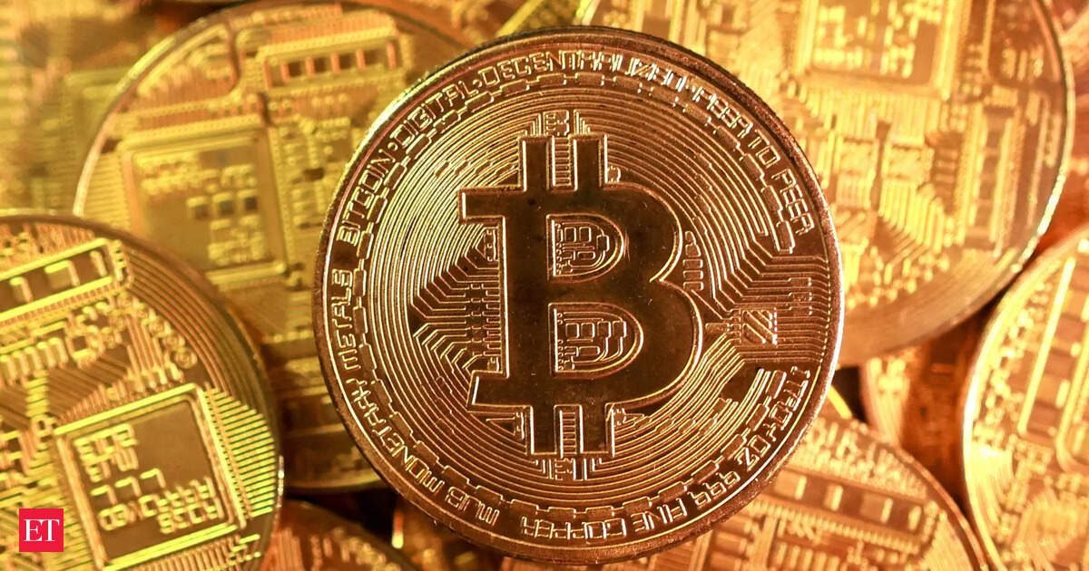 Bitcoin price today: Bitcoin price crashes to ,000-mark from October’s peak of 5,000