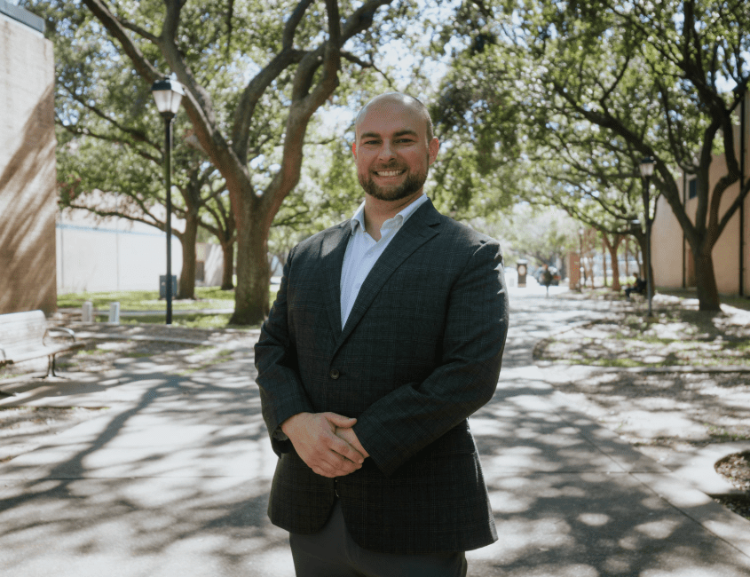 Ph.D. Student Wins National Award for Insights on AI, Human Intelligence