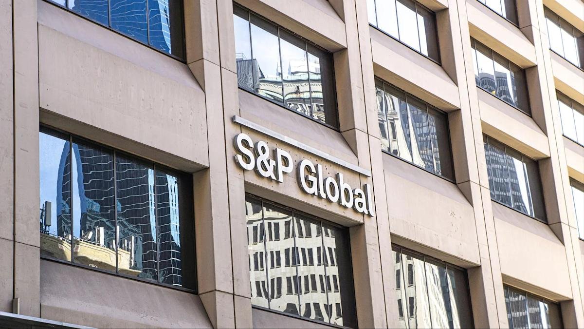 S&P Downgrades USDT Over Increased Exposure to Bitcoin, Gold