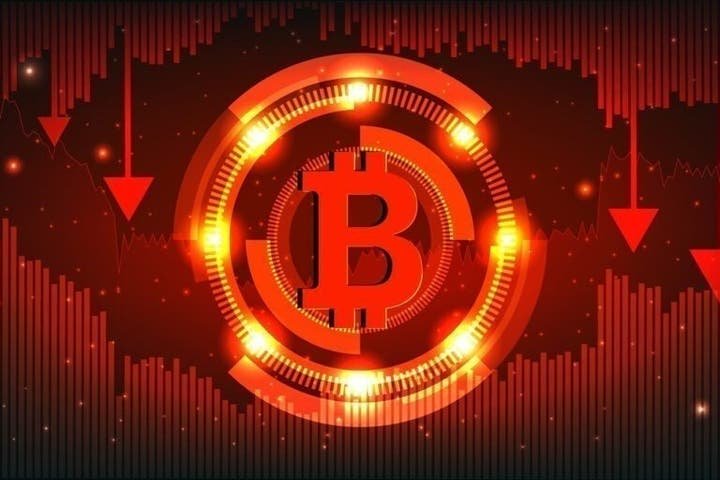 “We’re Always Buying Bitcoin” — Michael Saylor Says MSTR Is Safe Even If BTC Crashed 80%