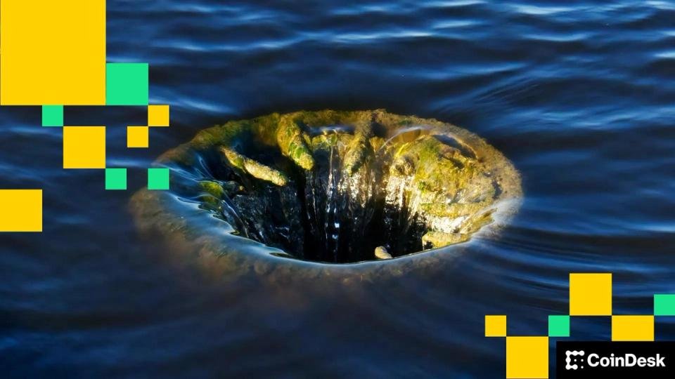 Liquidity Crunch Drives Bitcoin, Ether to Double-Digit Losses